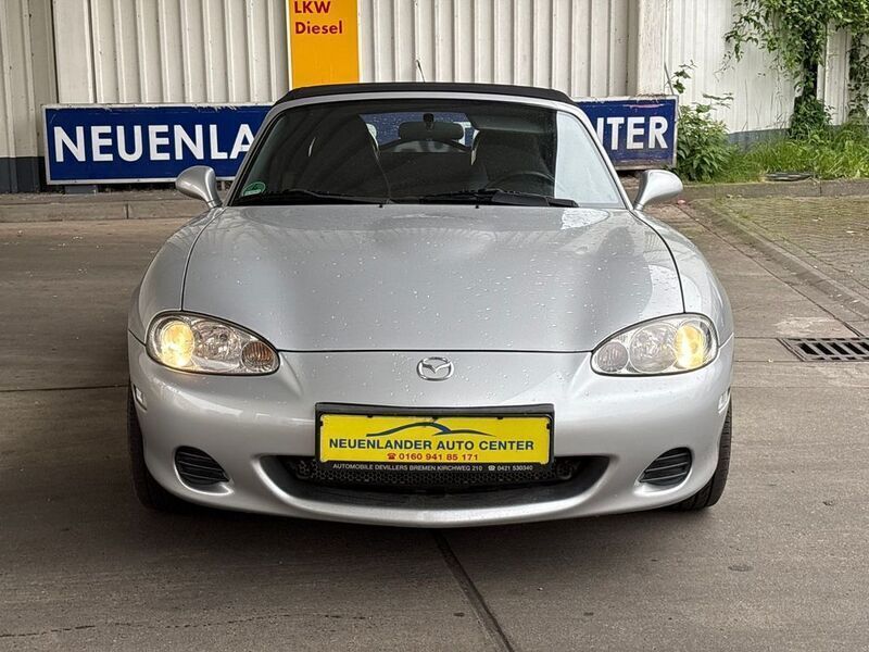 Silber Gebraucht 2003 Mazda MX5 Cabrio | 6.999 € (Etwas zu teuer) - Bild 1/4