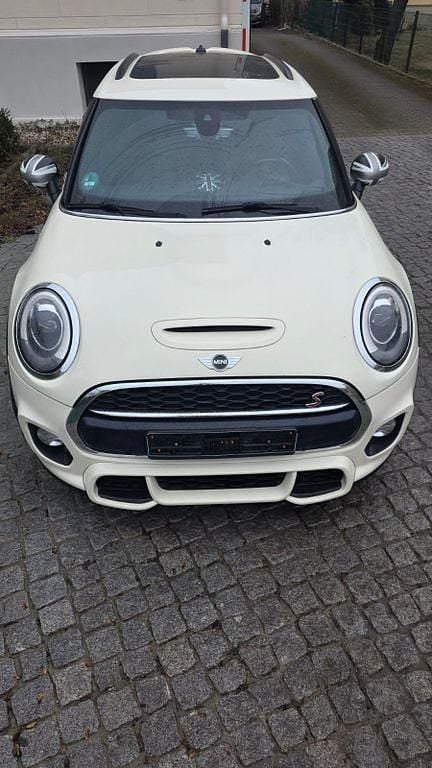 Gebraucht Mini Cooper S Pepper 192 PS (141 kW) 2016 Weiß Kleinwagen