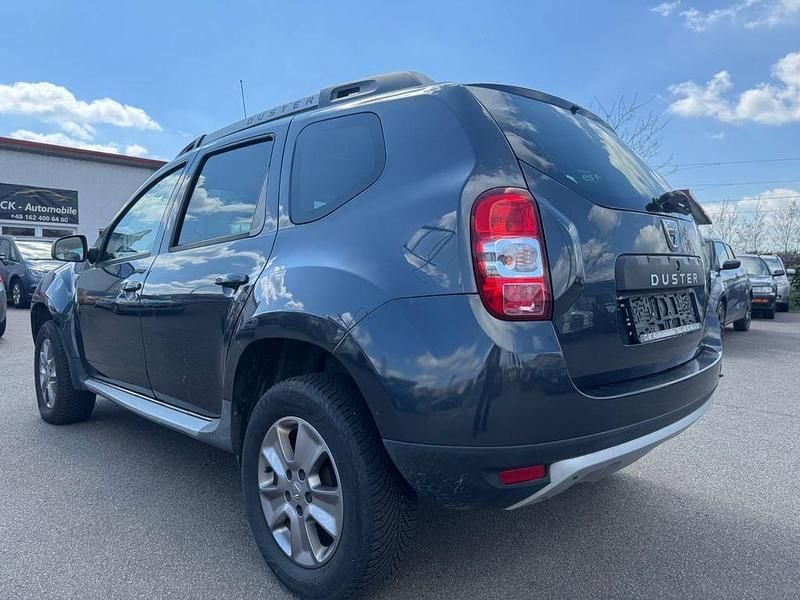 Gebraucht Dacia Duster Lauréate 109 PS (80 kW) 2014 Grau SUV