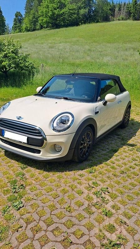 Gebraucht Mini ONE 102 PS (75 kW) 2016 Weiß Kleinwagen