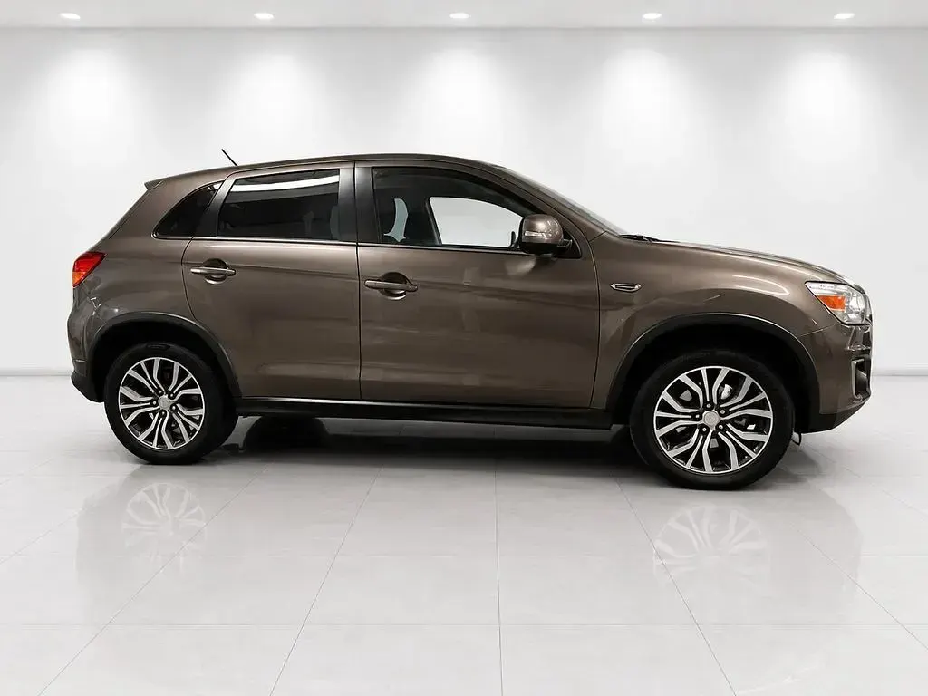 Używany Mitsubishi ASX 117 KM (86 kW) 2016 Brązowy SUV
