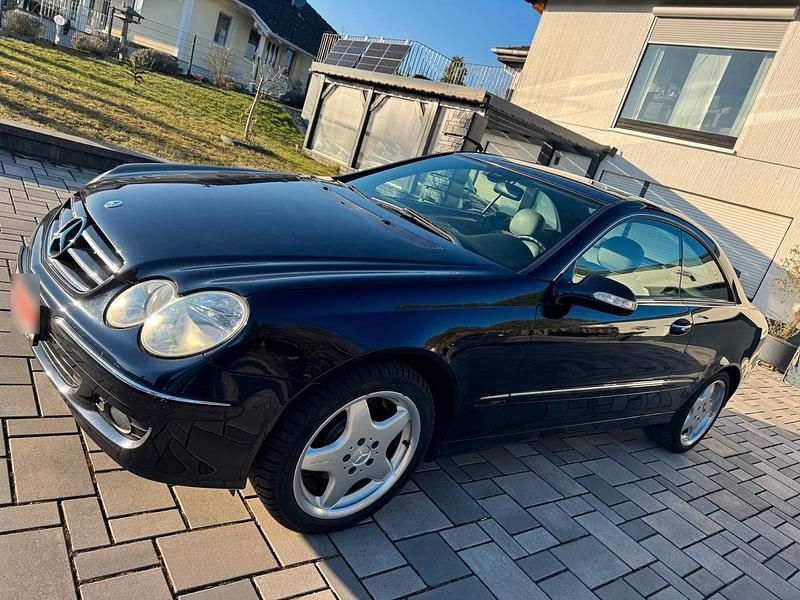 Gebraucht Mercedes CLK280 231 PS (169 kW) 2005 Blau Coupé