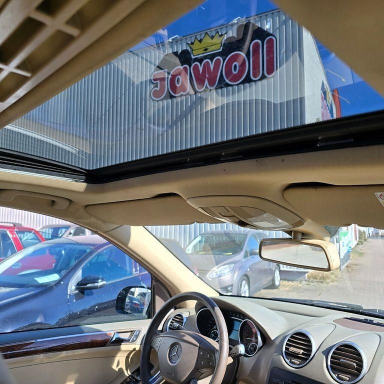 Gebraucht Mercedes ML320 224 PS (164 kW) 2007 Schwarz SUV