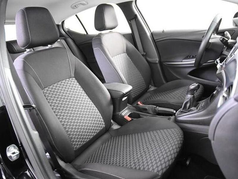 Gebraucht Opel Astra Edition 105 PS (77 kW) 2020 Schwarz Limousine