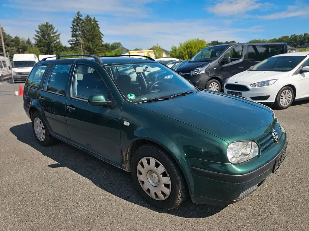 Gebraucht VW Golf IV Comfortline 105 PS (77 kW) 2002 Grün Kombi