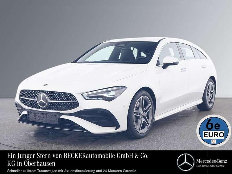 Polarweiss Gebraucht 2024 Mercedes CLA200 AMG Kombi | 31.450 € (Guter Preis) - Bild 1/4