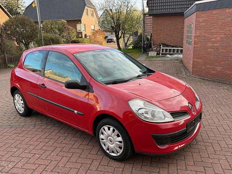 Gebraucht Renault Clio II Campus 75 PS (55 kW) 2006 Rot Kleinwagen