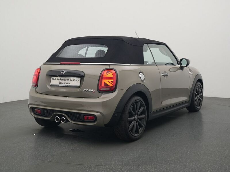 Gebraucht Mini Cooper S Cabriolet Chili 192 PS (141 kW) 2019 Emerald grau Cabrio