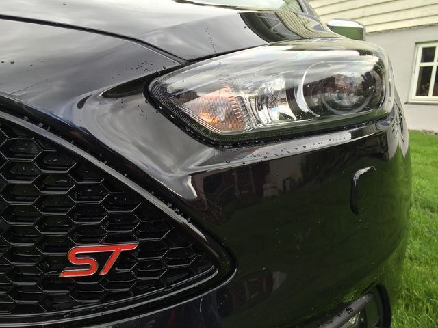Gebraucht Ford Focus Sport 185 PS (136 kW) 2015 Schwarz metallic Kombi