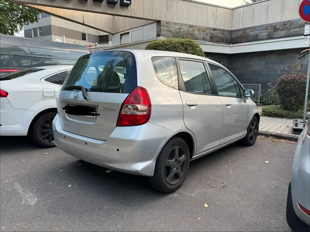 Gebraucht Honda Jazz 83 PS (61 kW) 2008 Grau Kleinwagen