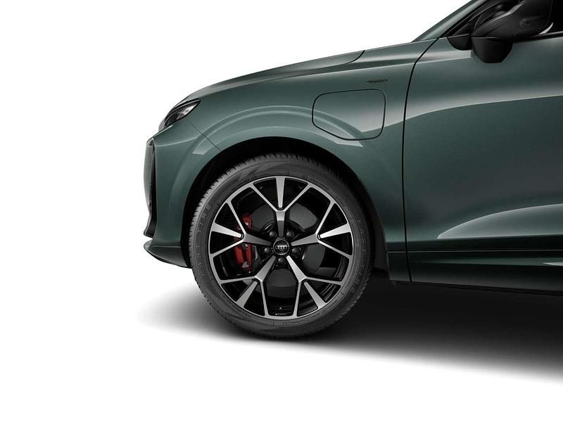 Neu Audi Q3 272 PS (200 kW) 2026 Salbeigrün metallic SUV