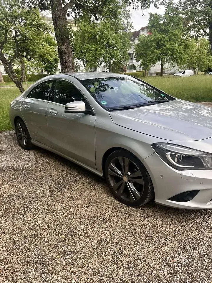Gebraucht Mercedes CLA200 159 PS (116 kW) 2013