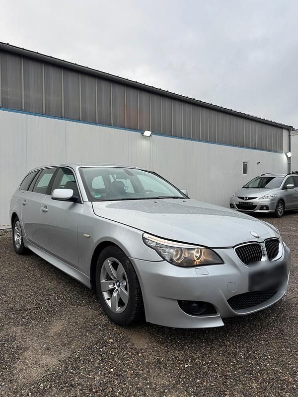 Gebraucht BMW 525 200 PS (147 kW) 2008 Silber Kombi
