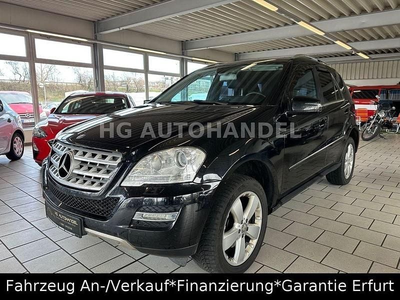 Gebraucht Mercedes ML350 231 PS (169 kW) 2011 Schwarz SUV