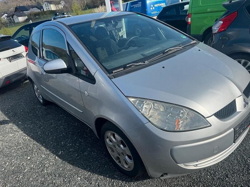 Gebraucht Mitsubishi Colt 95 PS (69 kW) 2006 Silber Kleinwagen