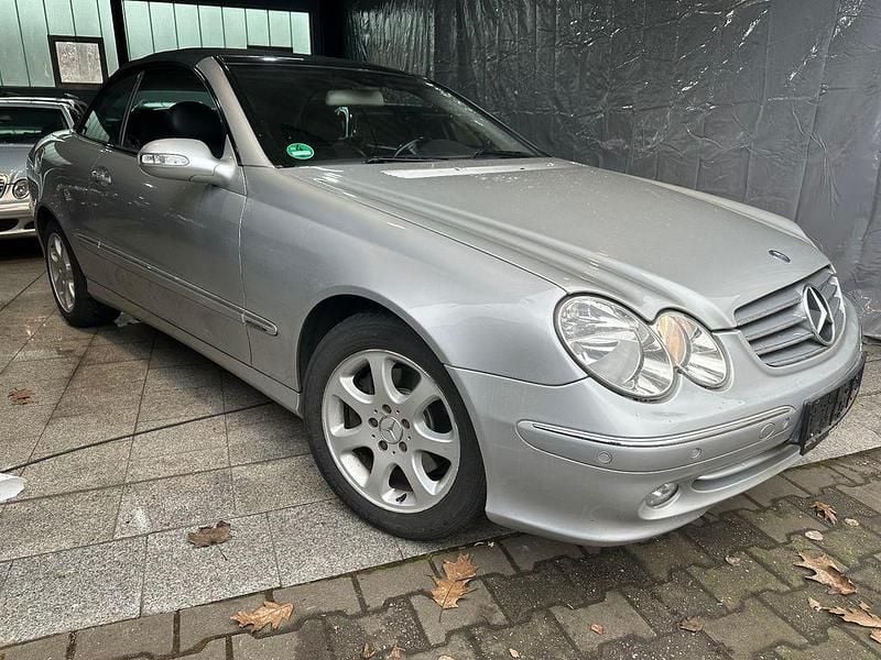 Gebraucht Mercedes CLK200 163 PS (119 kW) 2004 Silber Cabrio