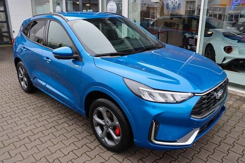 Neu Ford Kuga Active X 242 PS (177 kW) 2025 Blau SUV
