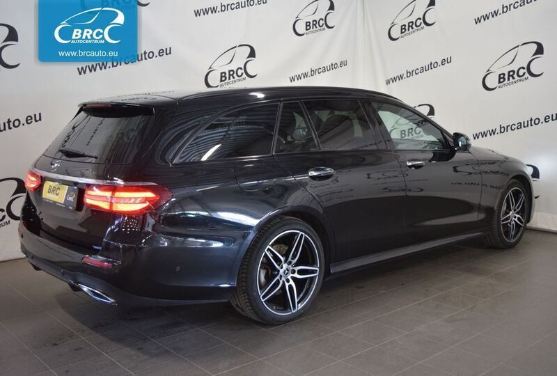 Gebraucht Mercedes E350 AMG 258 PS (189 kW) 2017 Schwarz Limousine