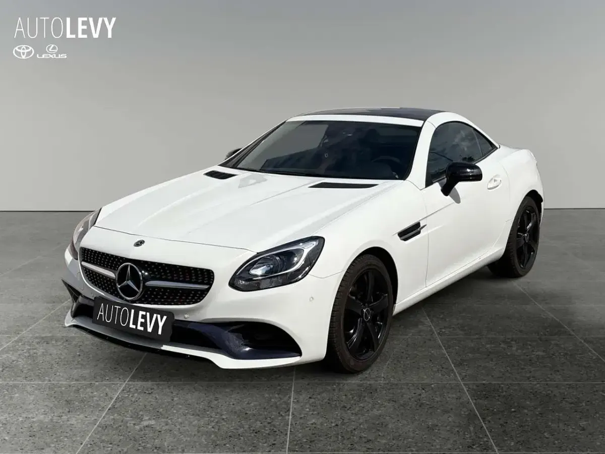 Gebraucht Mercedes SLC180 AMG 156 PS (114 kW) 2017 Polarweiss unilack Cabrio