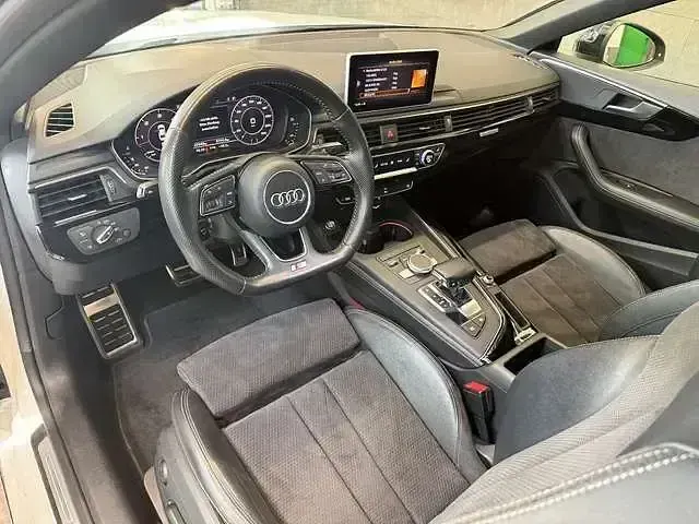 Gebraucht Audi A5 Sportback Black Edition 286 PS (210 kW) 2018 Weiß Kleinwagen