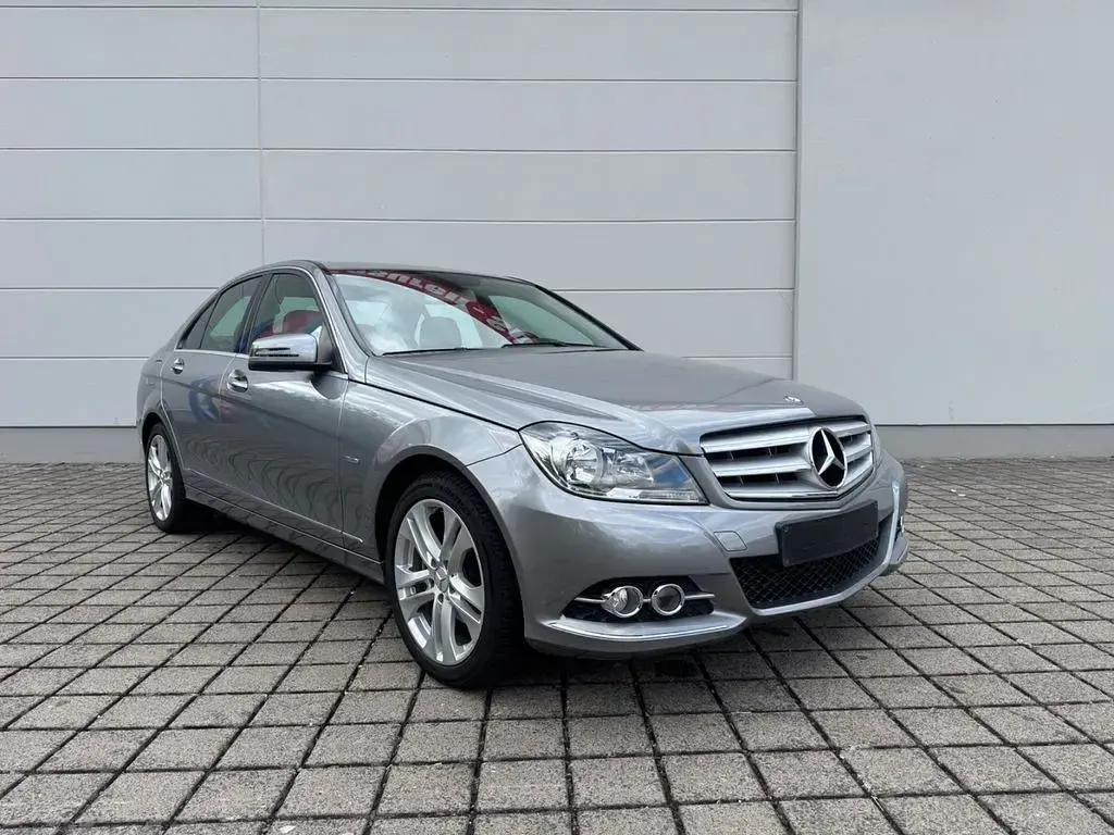 Gebraucht Mercedes C200 184 PS (135 kW) 2012 Grau Limousine