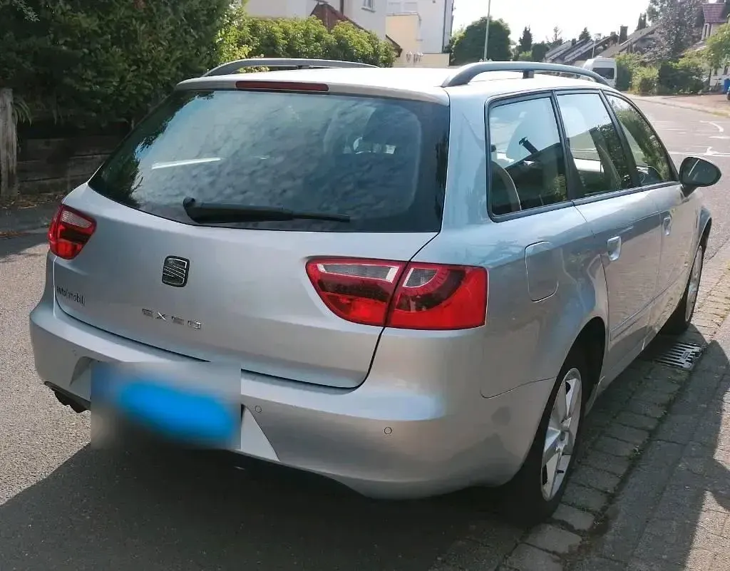 Gebraucht Seat Exeo 142 PS (104 kW) 2010 Grau Kombi