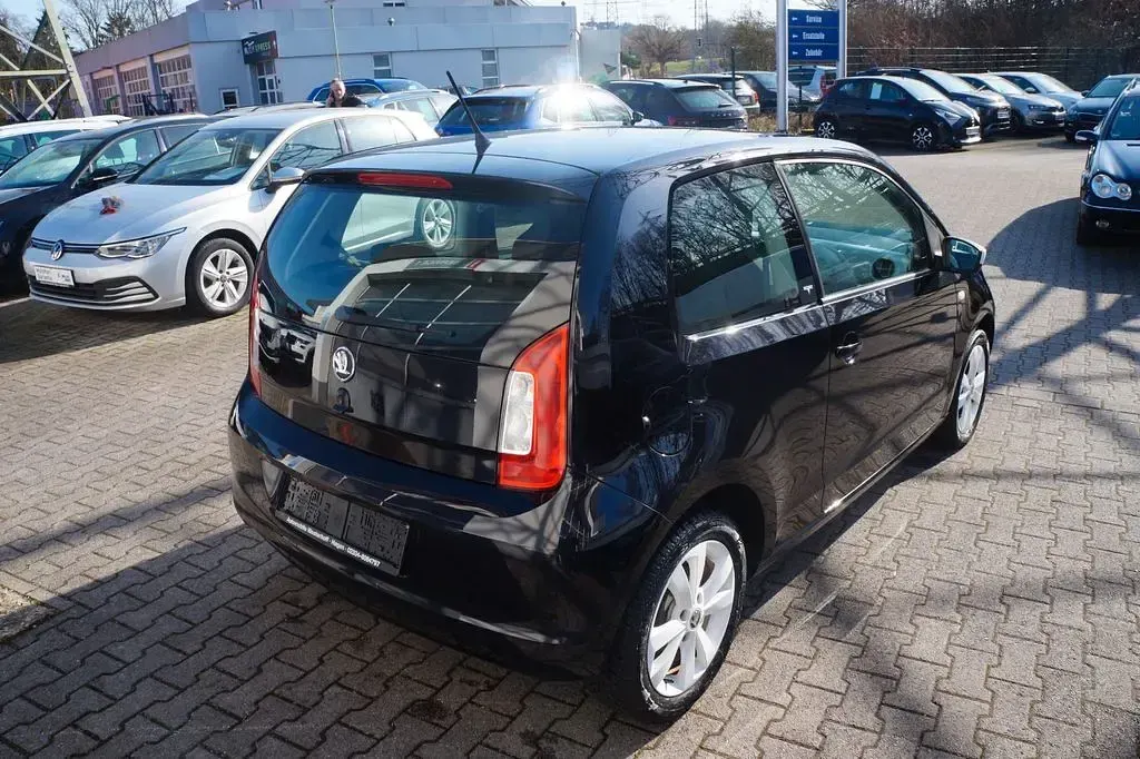 Gebraucht Skoda Citigo Active 60 PS (44 kW) 2014 Schwarz Kleinwagen