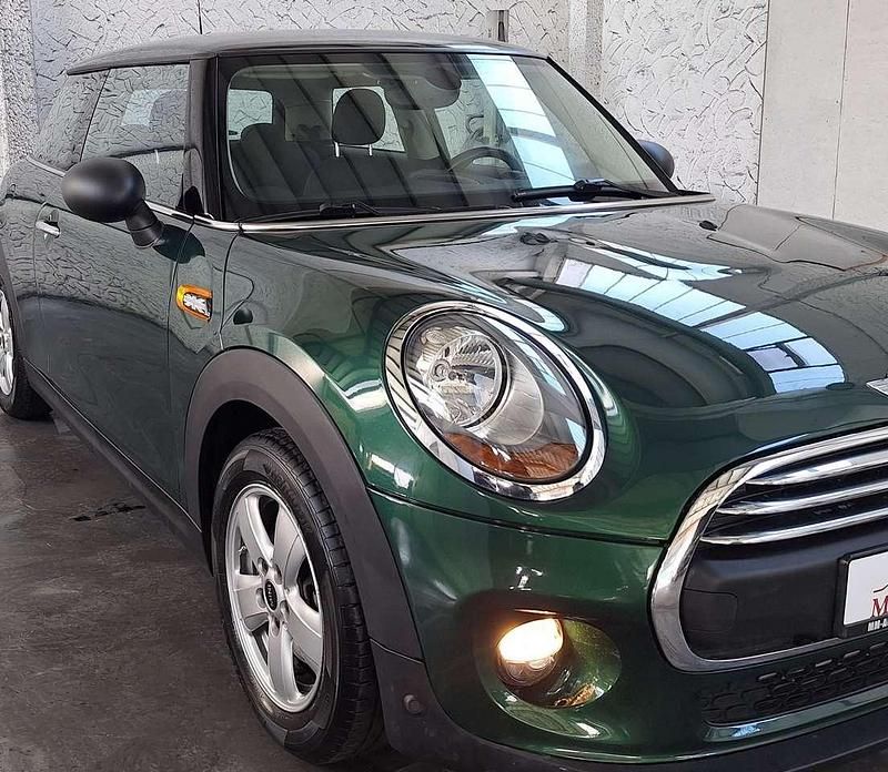 Gebraucht Mini ONE 102 PS (75 kW) 2015 British racing green ii Kleinwagen