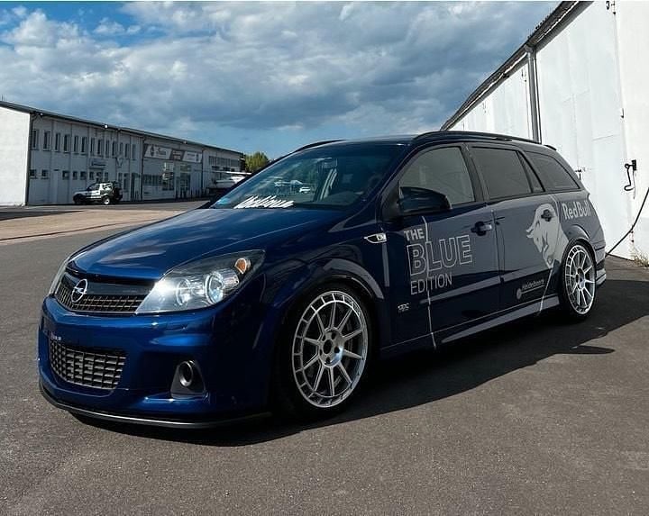 Blau Gebraucht 2005 Opel Astra Cosmo Kombi | 4.800 € - Bild 1/4