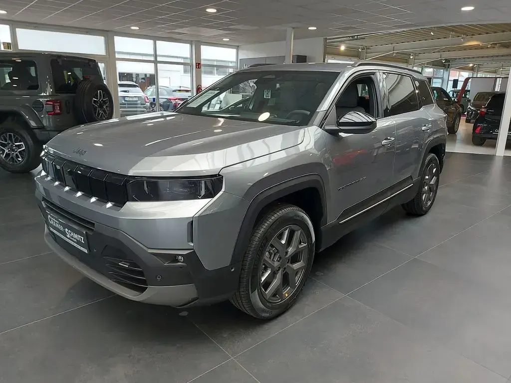 Neu Jeep Compass 145 PS (106 kW) 2026 Yosemite (519) SUV