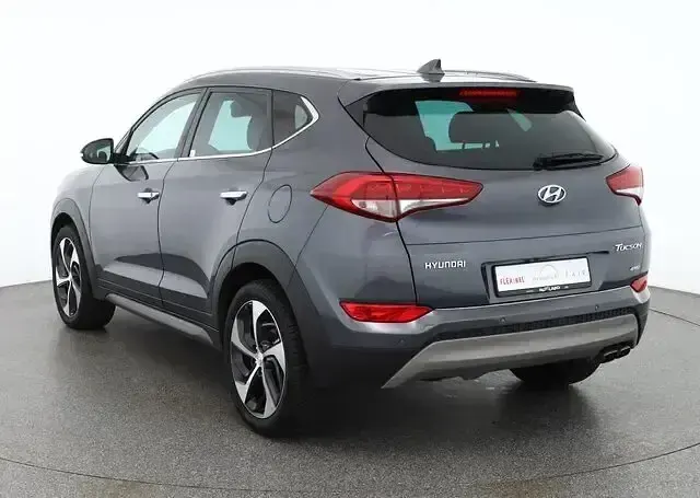 Gebraucht Hyundai Tucson 177 PS (130 kW) 2017 Grau SUV