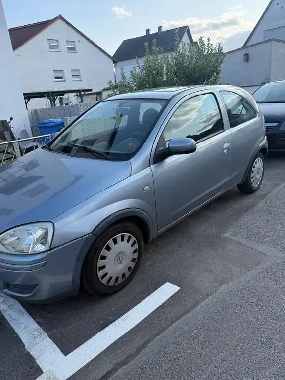 Gebraucht Opel Corsa Cosmo 69 PS (50 kW) 2004 Silber Kleinwagen