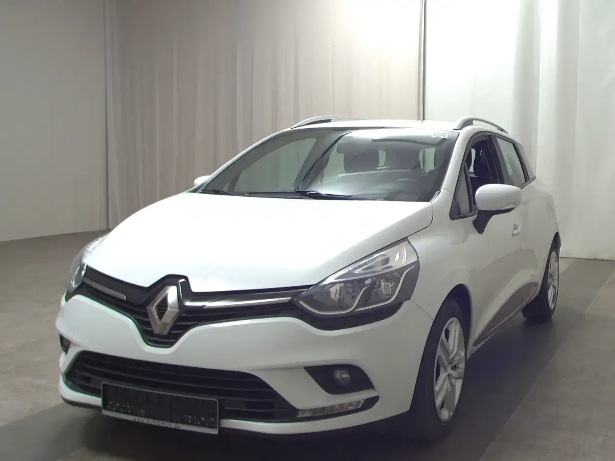Gebraucht Renault Clio 90 PS (66 kW) 2019 Weiß Limousine