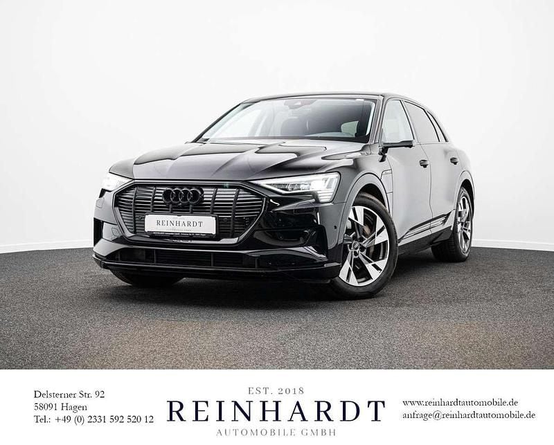 Brillantschwarz Gebraucht 2022 Audi e-tron Ambiente SUV | 33.905 € (Superpreis) - Bild 1/3
