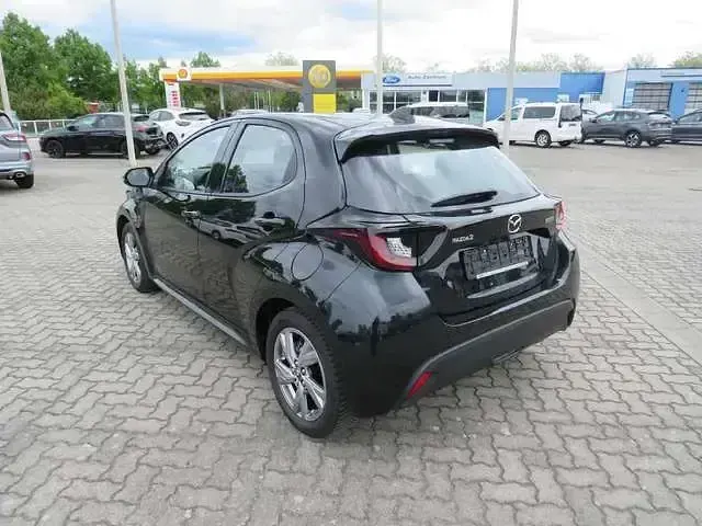 Używany Mazda 2 Exclusive-Line 92 KM (67 kW) 2025 Czarny Hatchback
