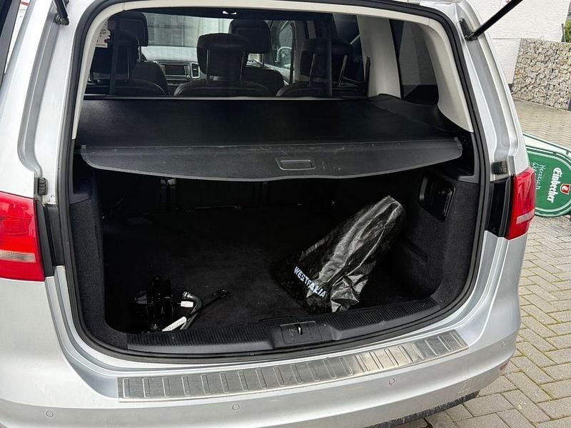 Gebraucht VW Sharan Highline 177 PS (130 kW) 2015 Silber Van / Kleinbus