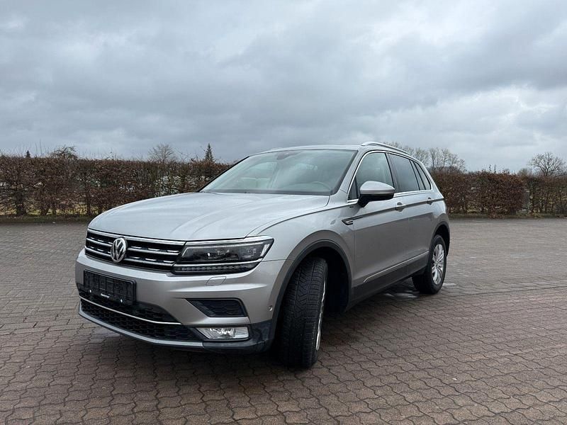 Gebraucht VW Tiguan Highline 179 PS (131 kW) 2016 Silber SUV