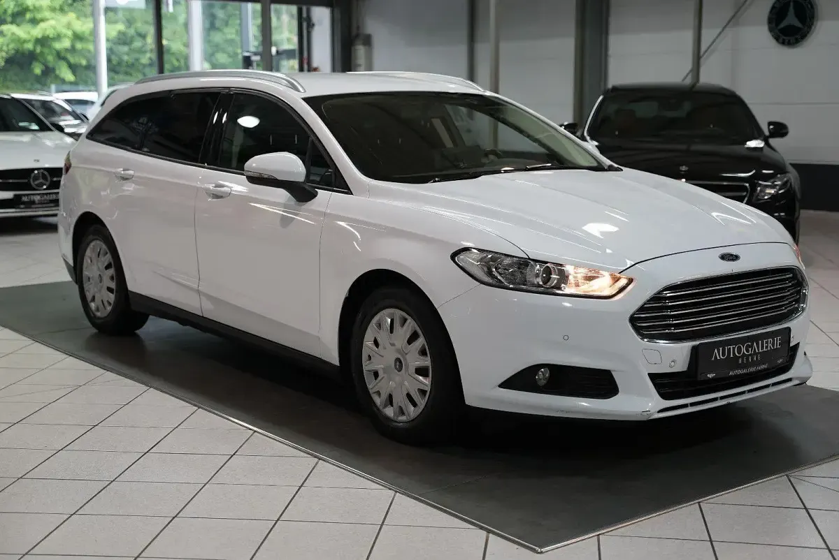 Gebraucht Ford Mondeo 150 PS (110 kW) 2016 Weiß Kombi