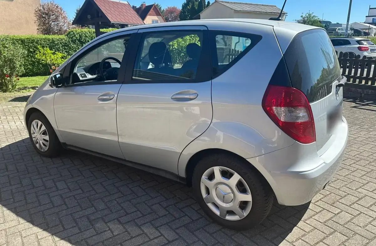 Gebraucht Mercedes A150 Avantgarde 95 PS (69 kW) 2007 Silber Limousine