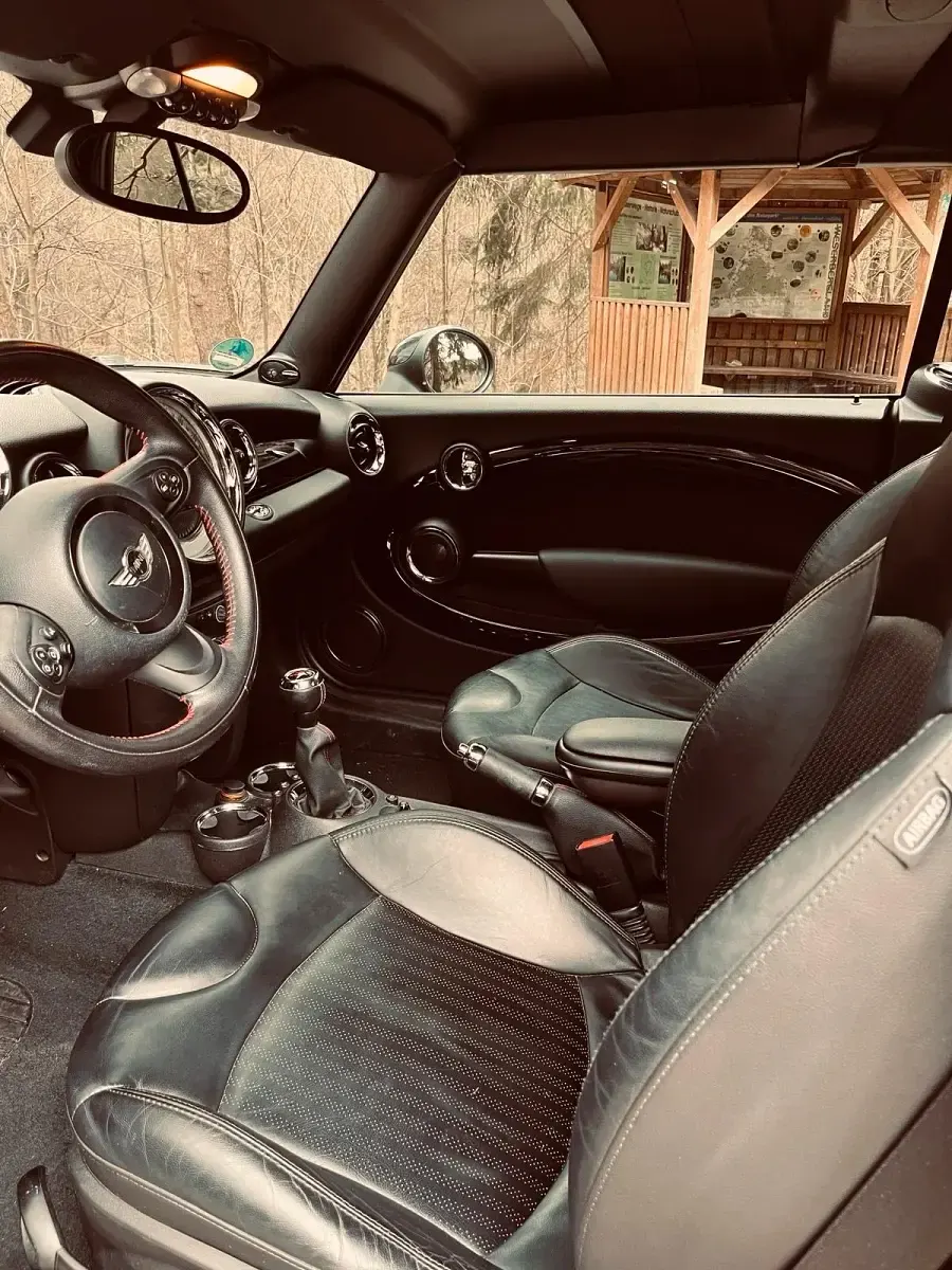 Brugt Mini Cooper SD Cabriolet 143 HK (105 kW) 2011 Sort Cabriolet