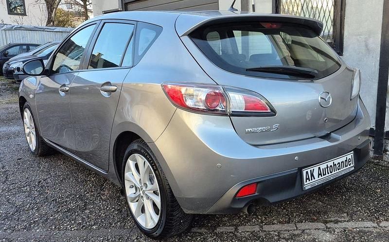 Gebraucht Mazda 3 Exclusive-Line 109 PS (80 kW) 2010 Grau Limousine