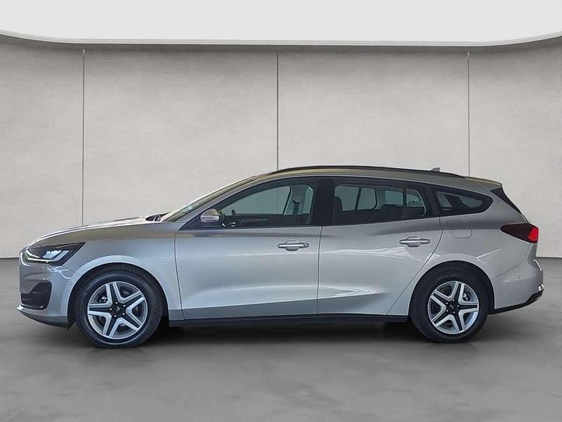 Gebraucht Ford Focus Cool & Connect 125 PS (91 kW) 2022 Moondust silber metallic Kombi