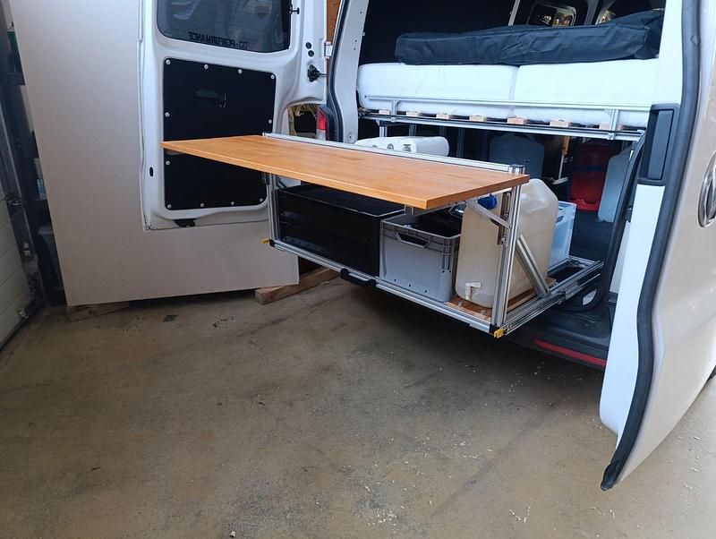 Gebraucht VW Transporter 102 PS (75 kW) 2014 Weiß Van