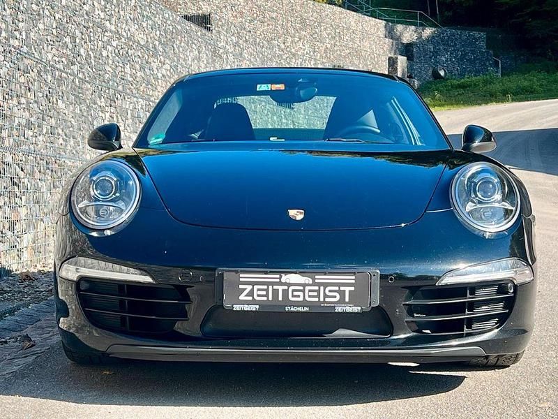 Gebraucht Porsche 911 Carrera 349 PS (256 kW) 2015 Tiefschwarz Coupé