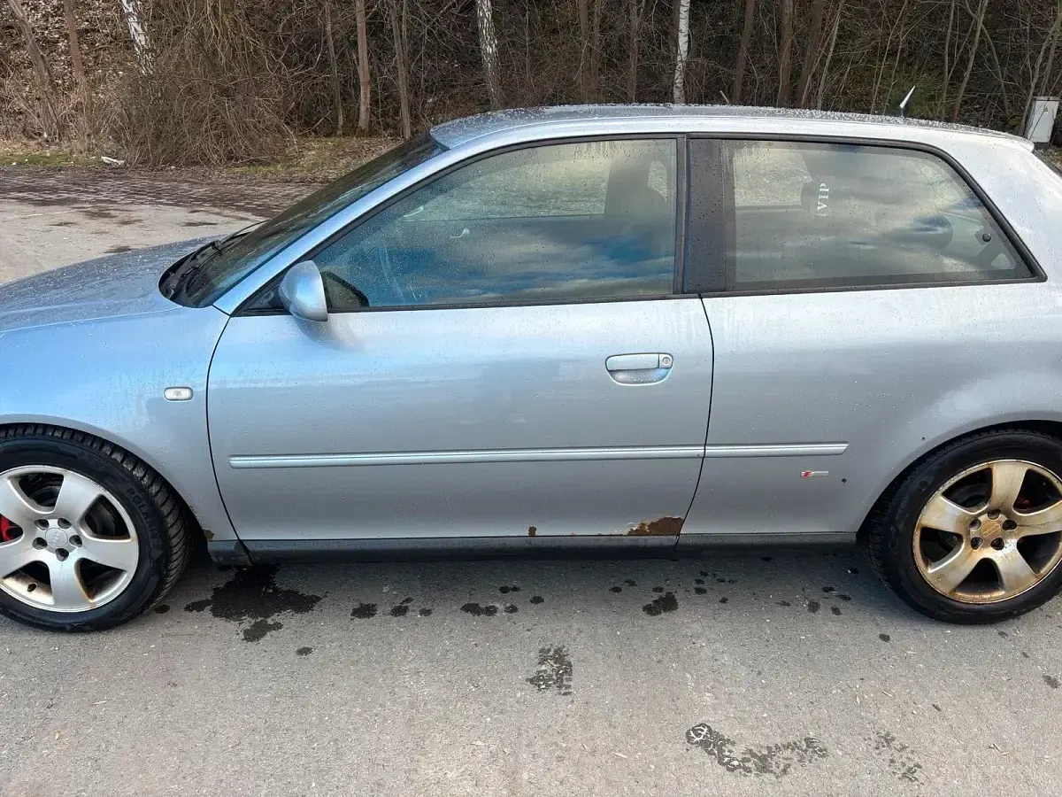 Gebraucht Audi A3 S-Line 131 PS (96 kW) 2002 Grau Kleinwagen