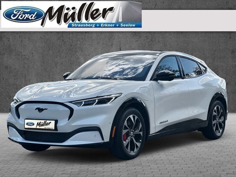 Weiß Neu 2024 Ford Mustang Mach-E Premium SUV | 44.900 € (Superpreis) - Bild 1/4