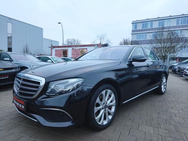 Gebraucht Mercedes E400 333 PS (244 kW) 2017 Schwarz Limousine