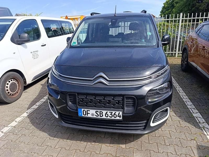 Schwarz Gebraucht 2020 Citroën Berlingo Shine Van / Kleinbus | 18.000 € (Fairer Preis) - Bild 1/4
