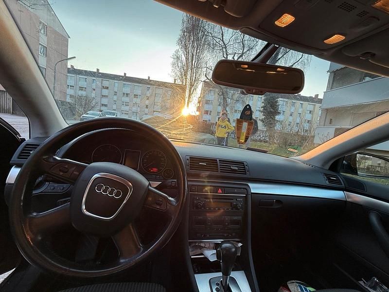 Gebraucht Audi A4 140 PS (102 kW) 2005 Schwarz Kombi