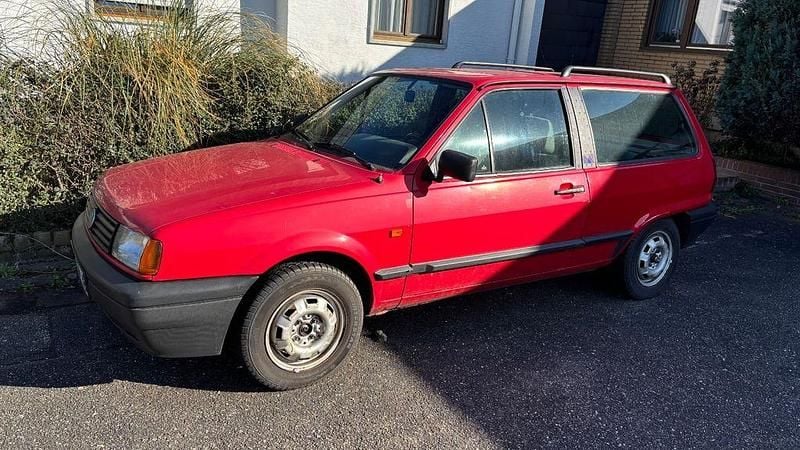 Second-hand VW Polo 45 CP (33 kW) 1992 Roșu Hatchback